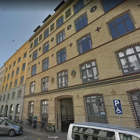 Bright 2-bedroom In The Center Of Apartmán