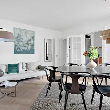 Sanders Stage - Endearing Three-bedroom Near Nyhavn * Kodaň
