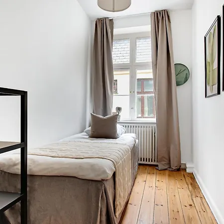 Sanders Square - Spacious Six-bedroom Near Amalienborg דירה