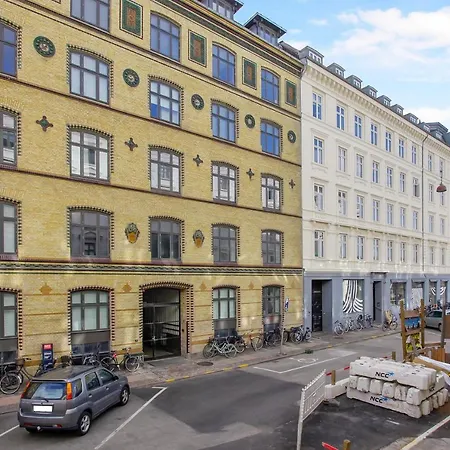 Апартаменты 2-bedroom In The Heart Of *