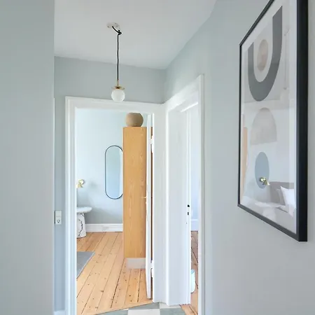 4 Bedroom Apt Close To Cph Zoo & City Centre Apartmán