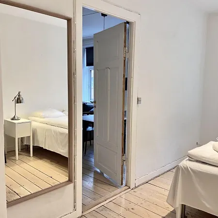 Two Bedroom In Copenhagen, Rantzausgade 32, Apartman