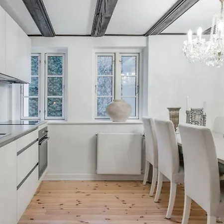 Appartamento Connected Luxury In Historical Townhouse *