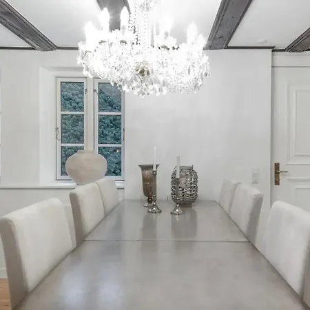 Appartamento Connected Luxury In Historical Townhouse *