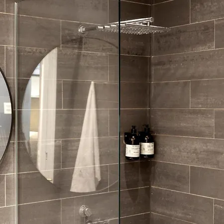 Appartamento Connected Luxury In Historical Townhouse *