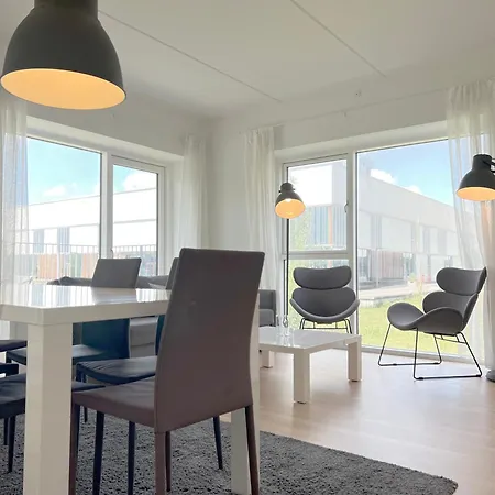 Appartement Spacious 3 Bedroom With Balcony At Richard Mortensens Vej