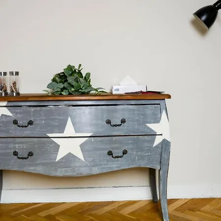 Pansiyon Cosy In Residential Part Of Copenhagen, With Free Street Parking And Shared Bathroom