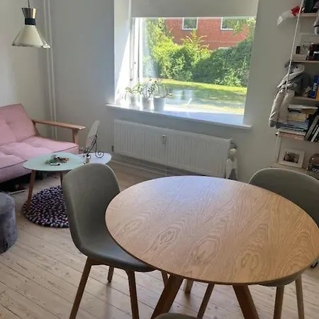 Apartmán Cozy Flat By The Airport And The Nearby