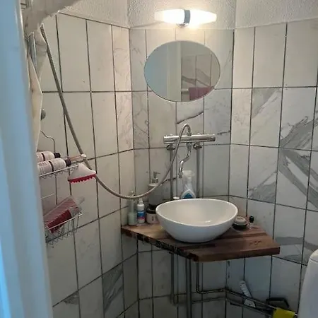 Cozy Flat By The Airport And The Nearby Apartmán Kodaň