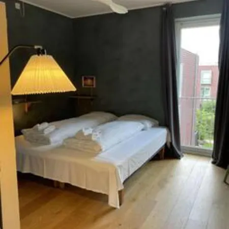 Three Floors - With Four Br In The Lägenhet *