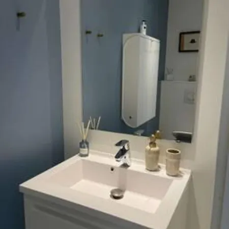 Three Floors - With Four Br In The