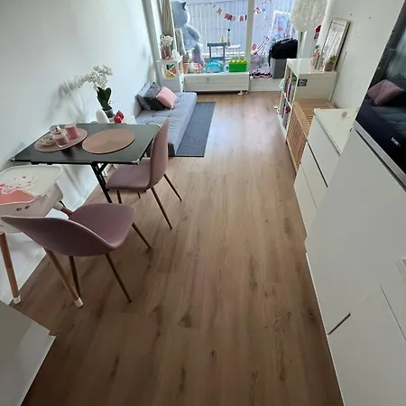 A Beautiful In The Center Of Apartmán
