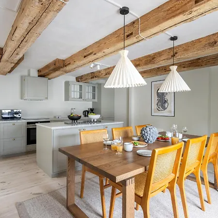 Stylish Loft In The Heart Of Cph * קופנהגן