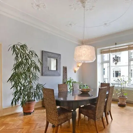 Apartment With Excellent Location