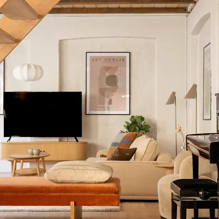 Charming 4br Duplex In Norrebro Koppenhága