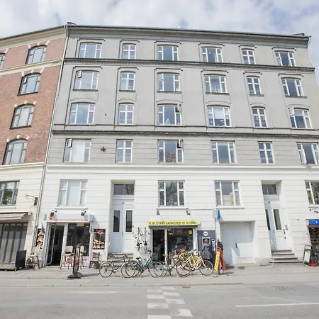 Fantastic 1-bed In Christians Harbour Apartman