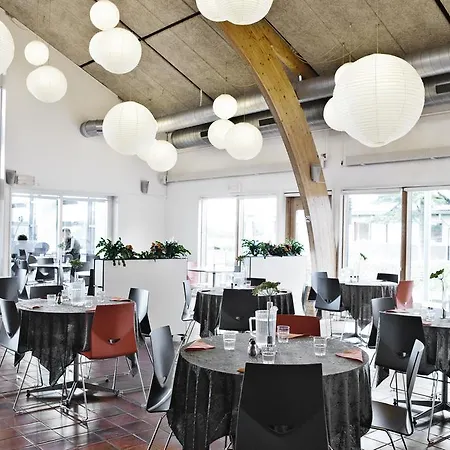Danhostel Copenhagen Amager Hostel *