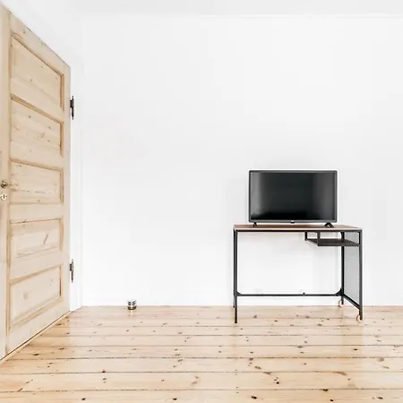 Διαμέρισμα 2-bedroom Next To Kongens Nytorv *