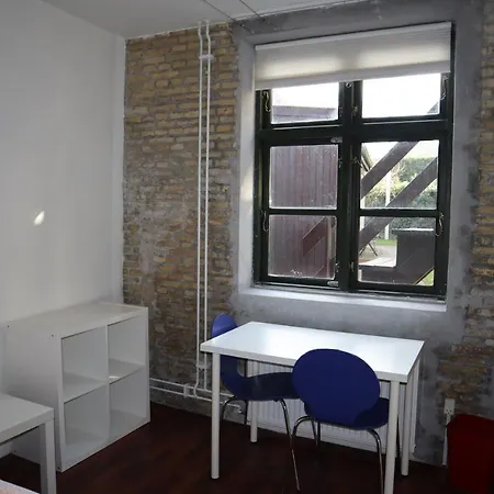Apartamento Charming Red Courtyard *