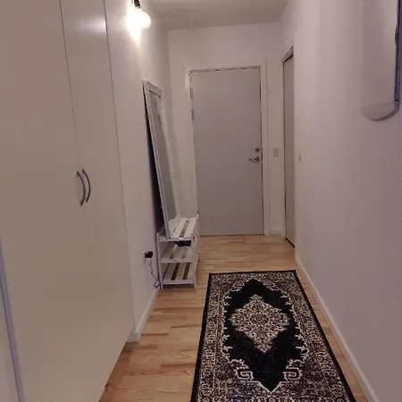 Apartman Light Royal Arena & Metro *