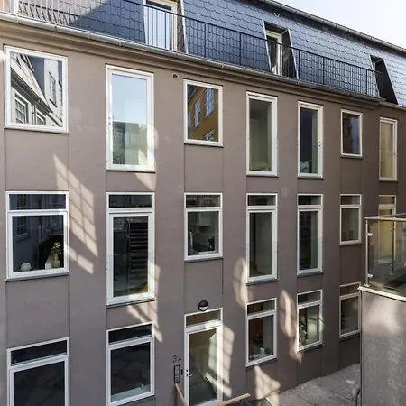 Apartment Beautiful On Stroget In Center