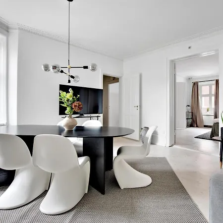 Sanders Stage - Perfectly Planned Three-bedroom Near Nyhavn Apartament Kopenhaga