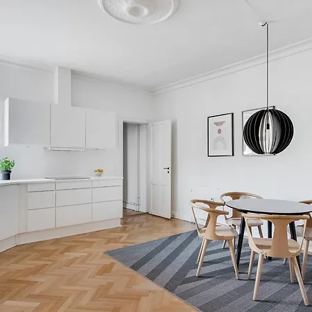 Sanders Frontier - Endearing Two-bedroom Near Royal Palace * コペンハーゲン