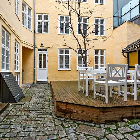 Sanders - Cute Studio In The Middle Of It Копенгаген