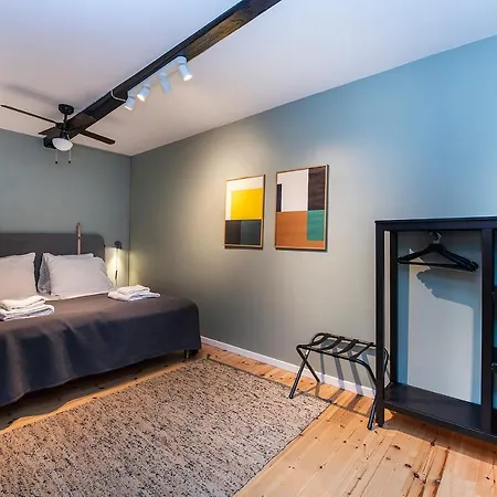 The Townhouse By Daniel&jacob's *