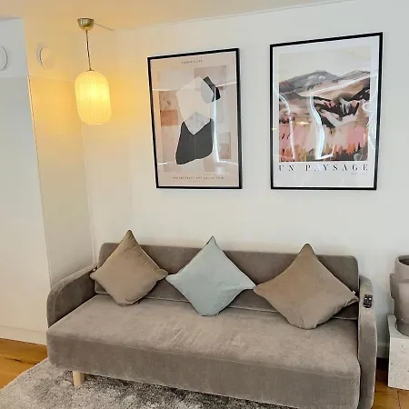 Διαμέρισμα Amazing Near Tivoli Gardens & Hall Square *