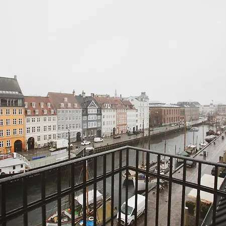 Апартаменты Modern 3br Duplex In Nyhavn W Private Balcony