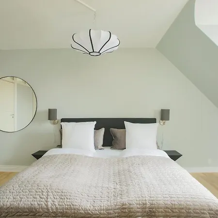 Apartmán Unique 5 Bedroom W Exposed Beams In