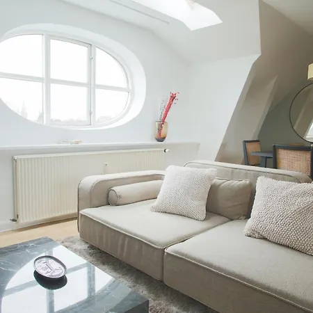 Apartmán Unique 5 Bedroom W Exposed Beams In