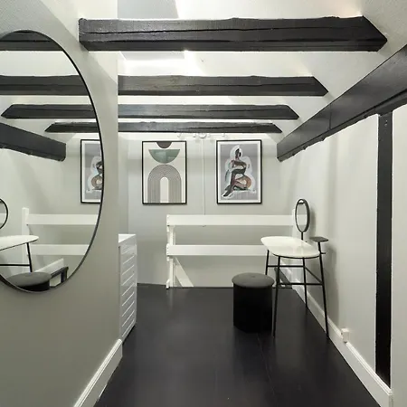 Unique 2 Bedroom Duplex W Exposed Beams In Cph Apartamento Copenhaga