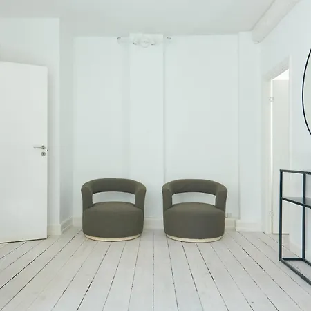 Spacious Centrally Located In Cph's Old Town Koppenhága