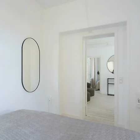 Apartman Spacious Centrally Located In Cph's Old Town Koppenhága