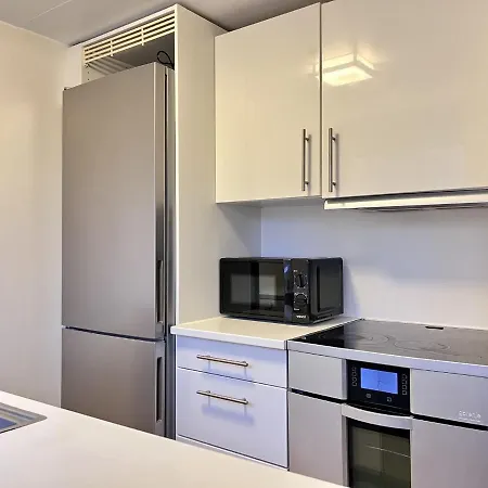 Apartment Two Bedroom In Copenhagen, Amagerbrogade 93, Kopenhagen
