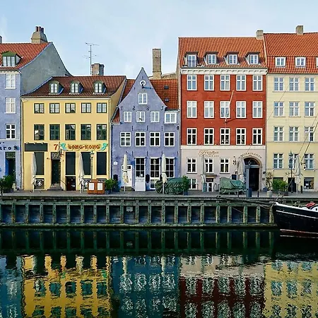 Large Modern By Meat Packing District In * Copenaghen