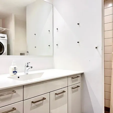 Lejlighed Newly Built 3 Bedroom At Else Alfelts Vej On The Ground Floor Located In Copenhagens Popular Area Restad On Amager, København