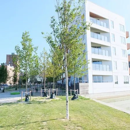 Lejlighed Newly Built 3 Bedroom At Else Alfelts Vej On The Ground Floor Located In Copenhagens Popular Area Restad On Amager, *