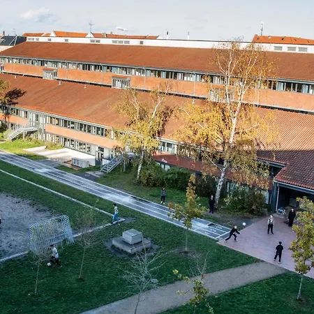 Hyggelig & Lys Lejlighed M.plads Til 4 - Amager