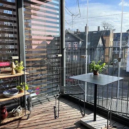 Apartment Family In Award-winning Architecture