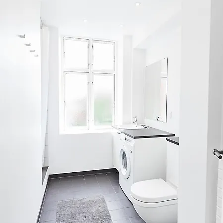 Beautiful 3-bed In Osterbro Location * Kopenhagen