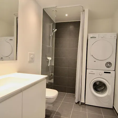 Apartament Beautiful 2-bed W Balcony In Orestaden