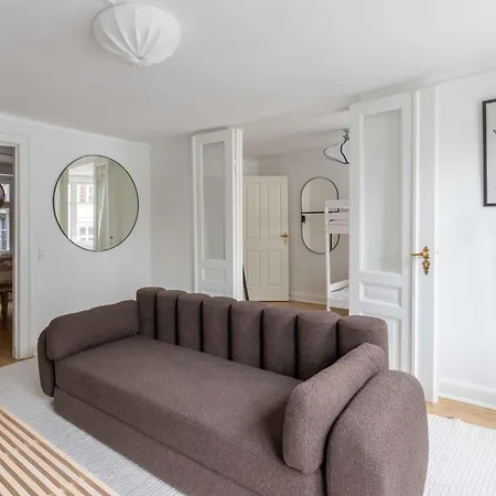 Stylish On Lively Street In Downtown * Köpenhamn