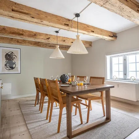 With Exposed Ceiling Beams Daire Kopenhag