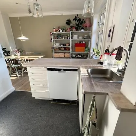 The Heart Of Norrebro Apartment, Sleeps 4 People * Copenhague