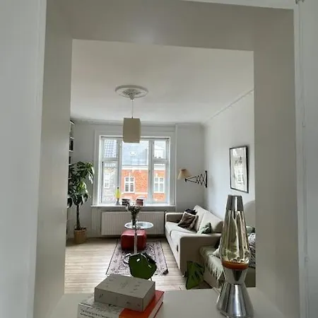 The Heart Of Norrebro Apartment, Sleeps 4 People Copenhague