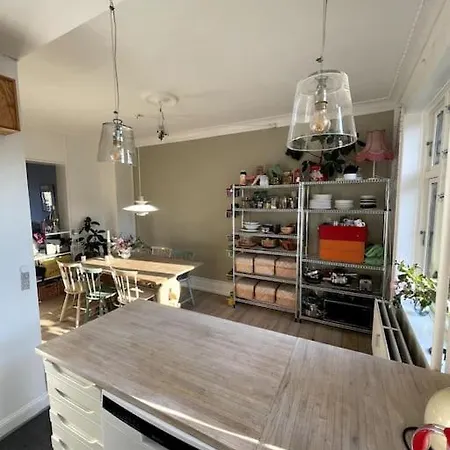 Appartement The Heart Of Norrebro Apartment, Sleeps 4 People