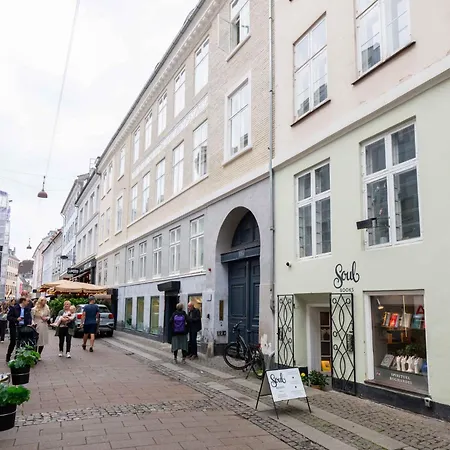 Charismatic In Old Town Apartament *